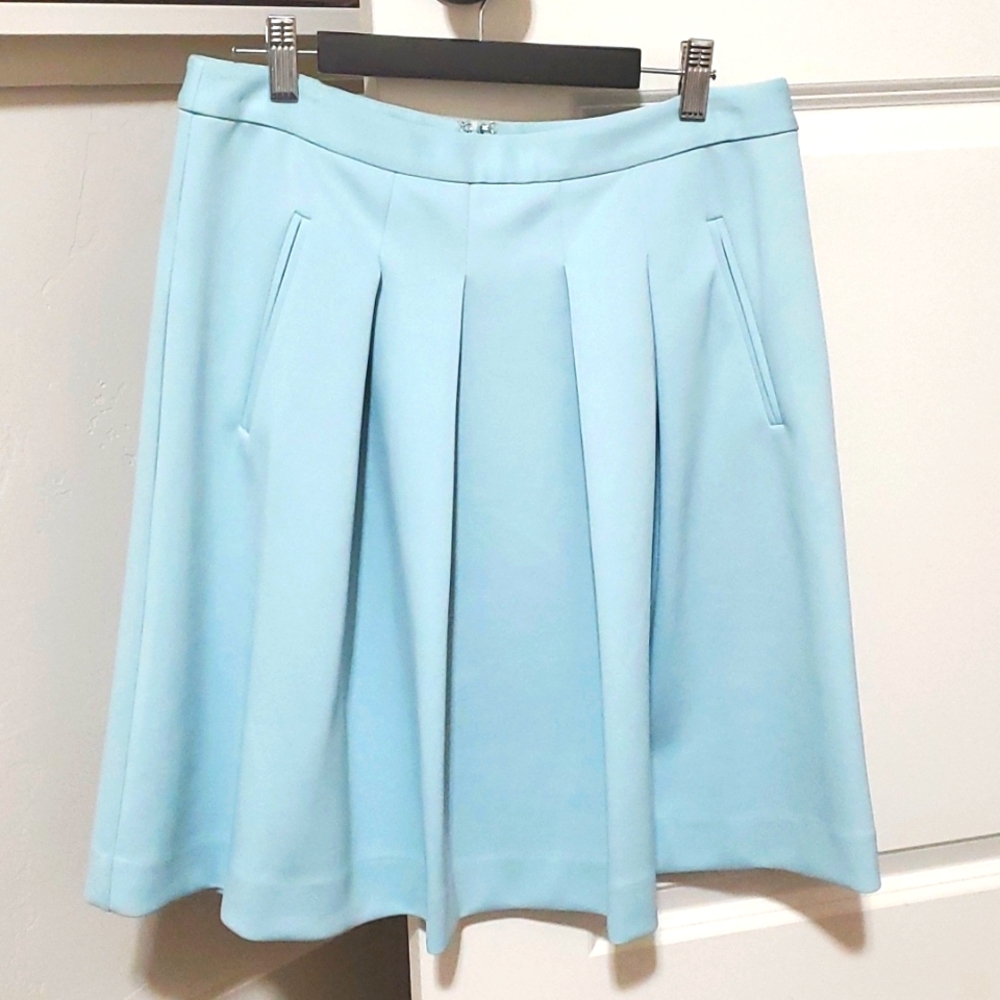 LOFT, Size 6, Light Blue Mint